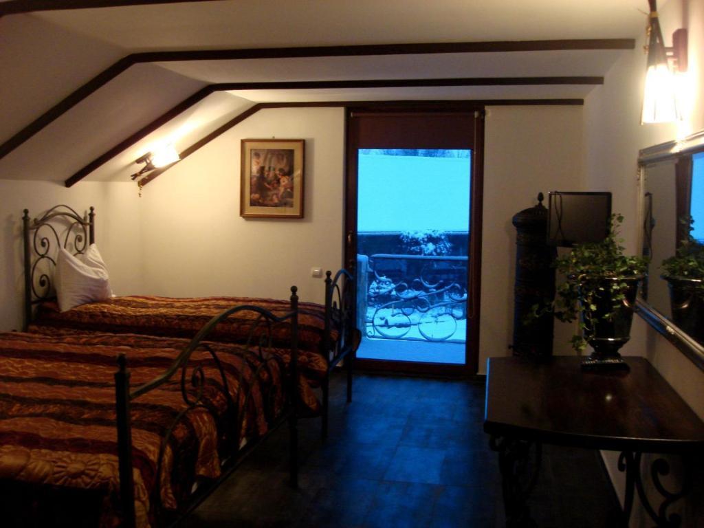 Pension La Taticu Săcălăşeni Quarto foto
